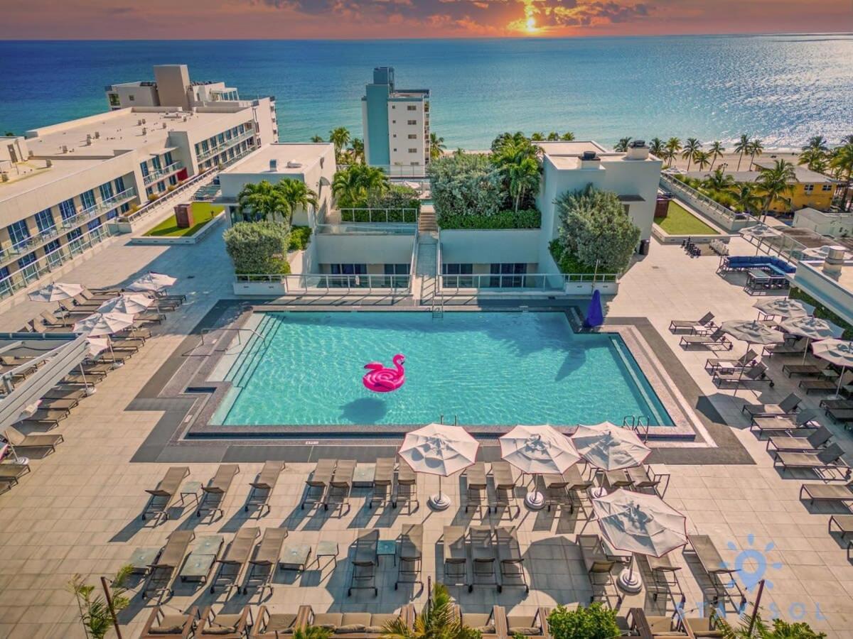Lx Oasis Beachfront-Rt Infinity Pool Hollywood Dış mekan fotoğraf